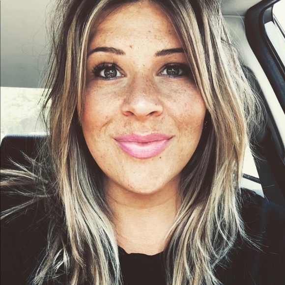 Kelby - Picture 1 of 1